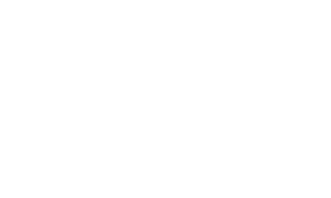 La colonica è immersa nel verde,lontana dal fragore della città e tuttavia,ubicata a pochi passi dall'abitato di Reggello, da lì è possibile raggiungere i principali centri storici di questa parte della Toscana (Firenze, Arezzo, Siena), visitare chiese romaniche, abbazie e castelli nelle immediate vicinanze, nonchè effettuare escursioni in uno splendido ambiente naturale. L'azienda è seguita personalmente dal sig. Leonardo e dai familiari,secondo la migliore tradizione di ospitalità toscana. 